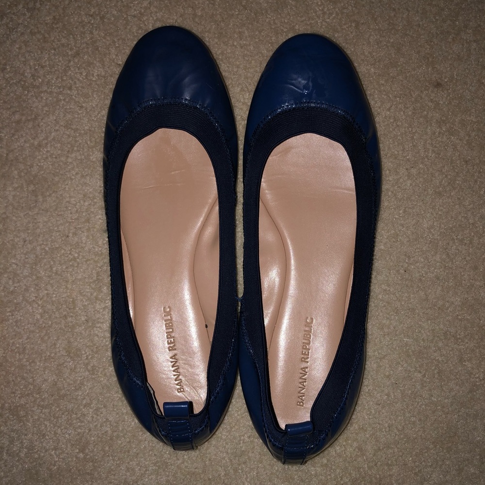 Women’s flats